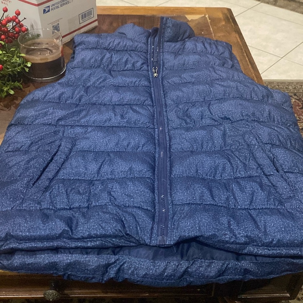 Champion Puffer Vest